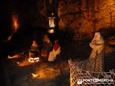 Senderismo Sierra Norte Madrid - Belén Viviente de Buitrago; senderos andalucia